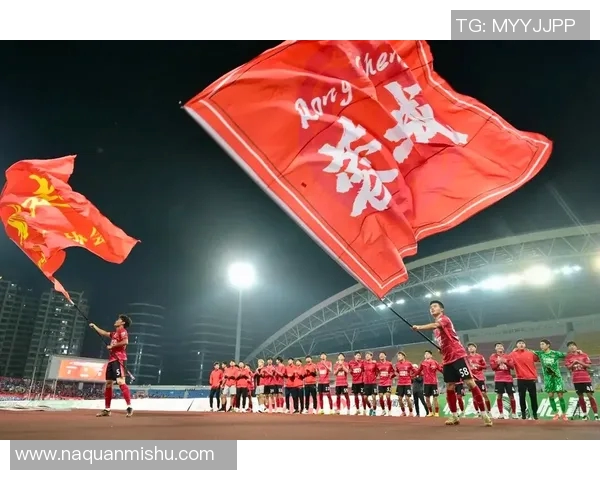 成都足球队精英赛之路：从默默无闻到荣耀绽放的奋斗历程